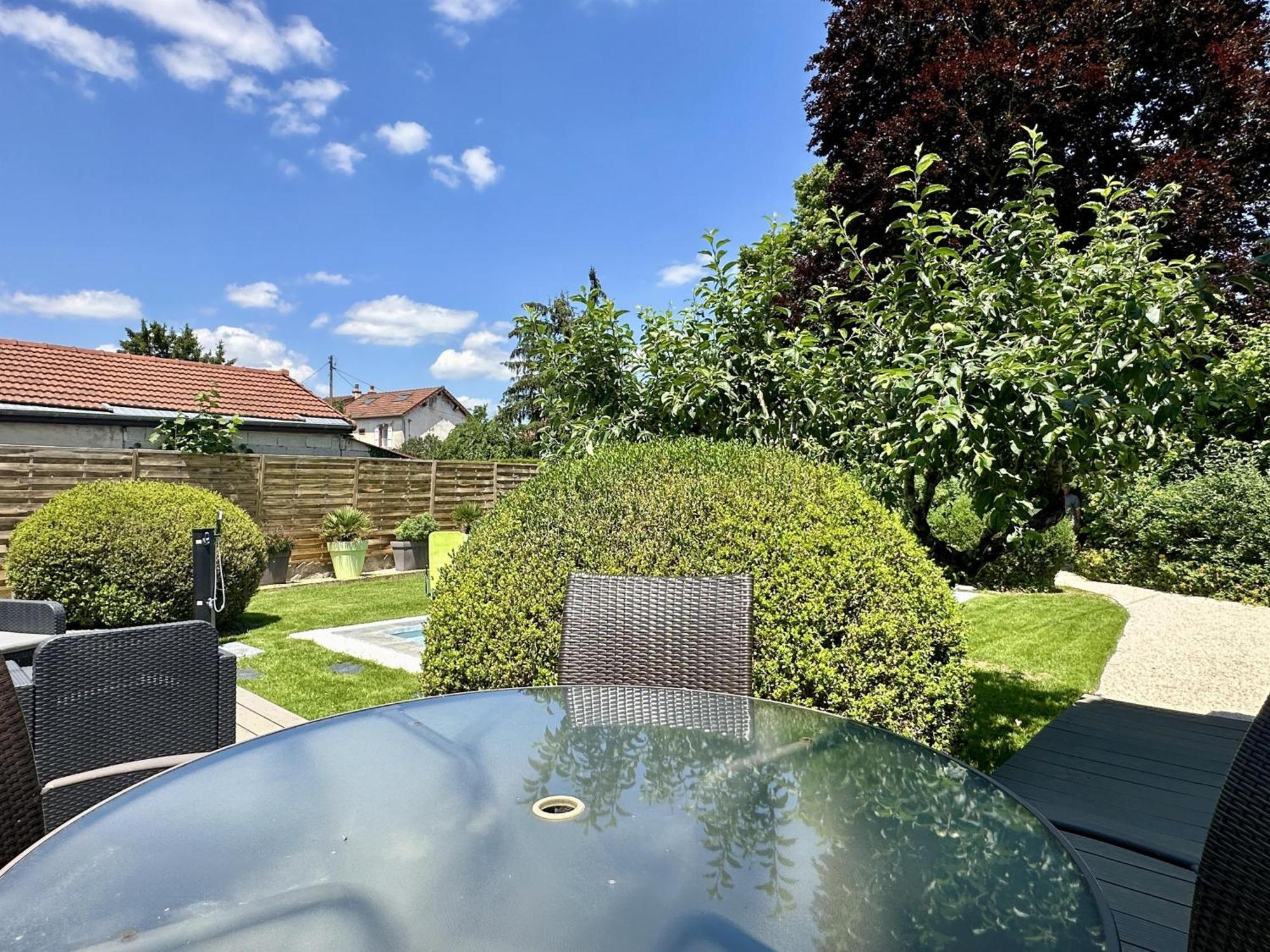 Venarey-les-Laumes Sous Le Cerisier Bed & Breakfast エクステリア 写真